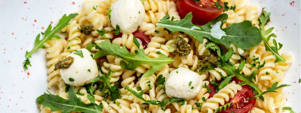 pasta salad with mozerella